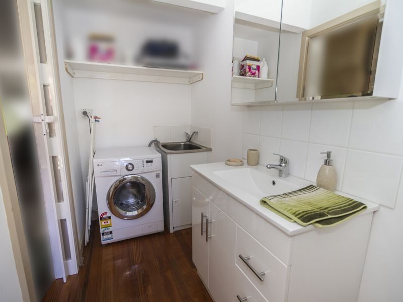 2/3 Whiltshire Drive, Roxburgh Park VIC 3064