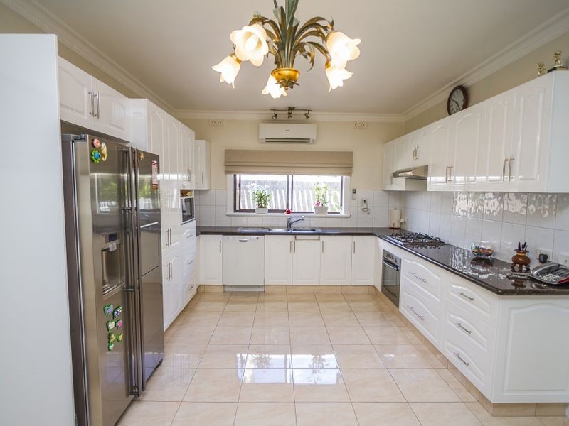 413 Ballarat Road, Sunshine VIC 3020