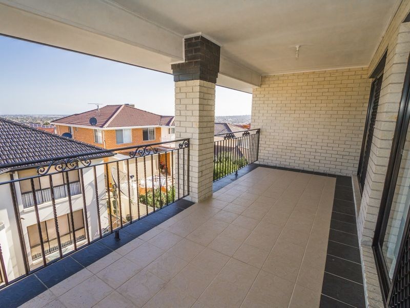 3 Wise Way, Roxburgh Park VIC 3064