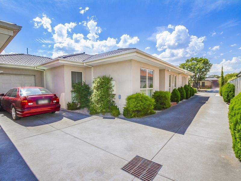 2/39 Banksia Grove, Tullamarine VIC 3043