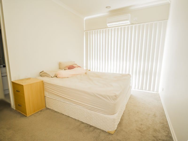 2/39 Banksia Grove, Tullamarine VIC 3043