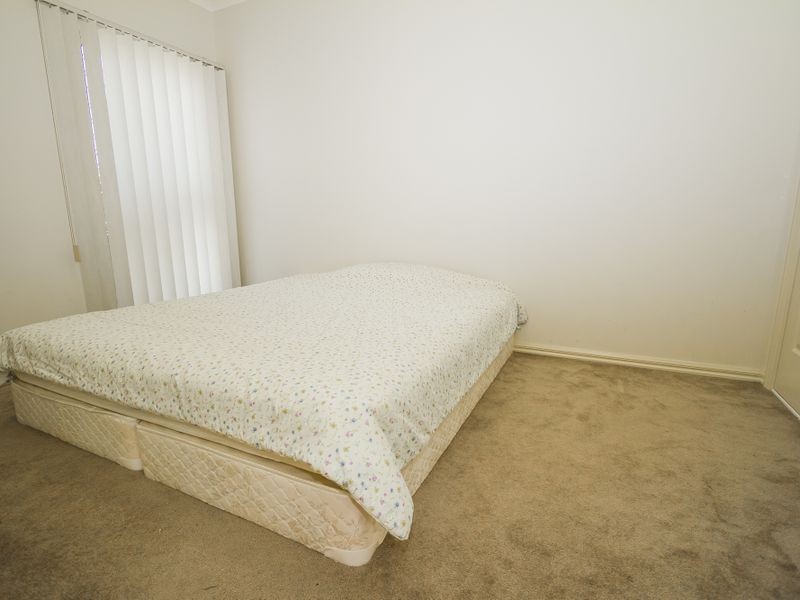 2/39 Banksia Grove, Tullamarine VIC 3043