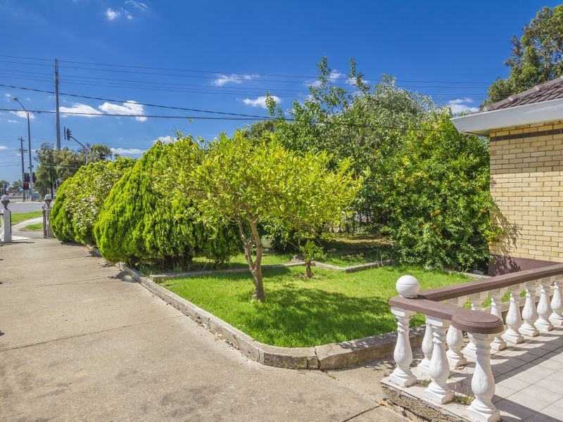 723 Ballarat Road, Ardeer VIC 3022
