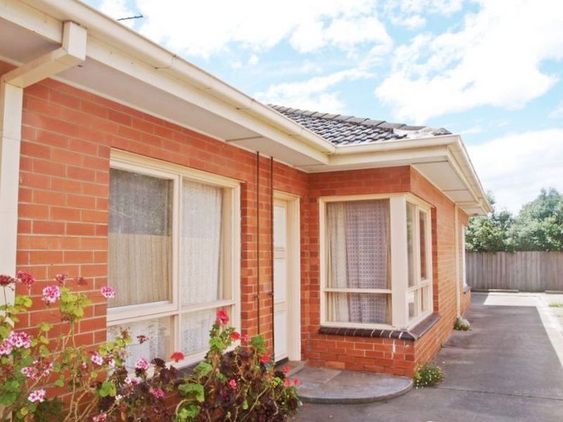 2/168 Mason Street, Newport VIC 3015