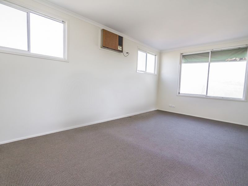 48 Lorraine Cresent, Jacana VIC 3047