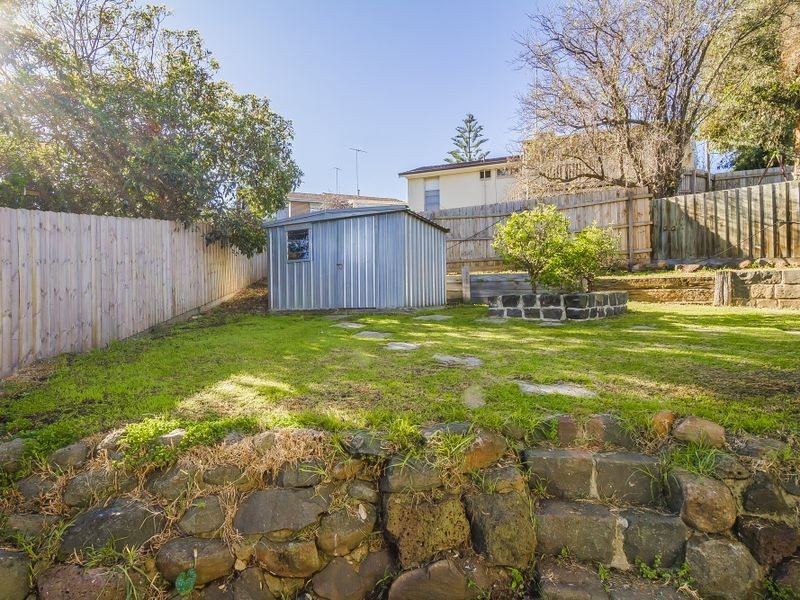 48 Lorraine Cresent, Jacana VIC 3047