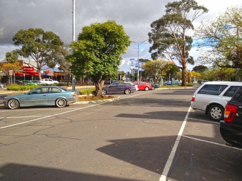 2/250 High Street, Melton VIC 3337