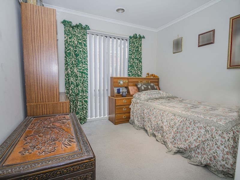 17 Marne Drive, Roxburgh Park VIC 3064