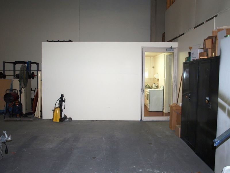 2/40 Barrie Road, Tullamarine VIC 3043