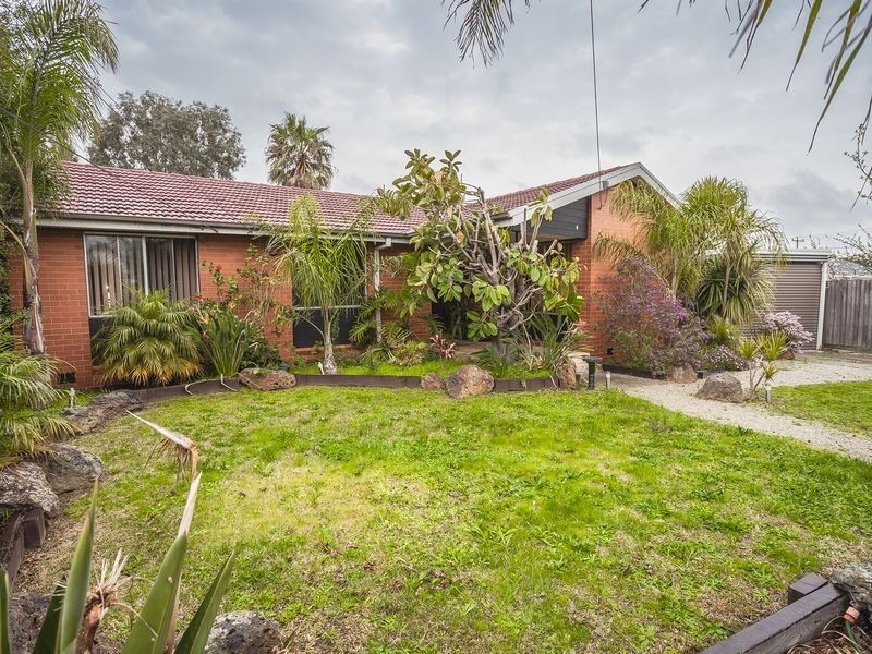 4 Lovat Court, Coolaroo VIC 3048