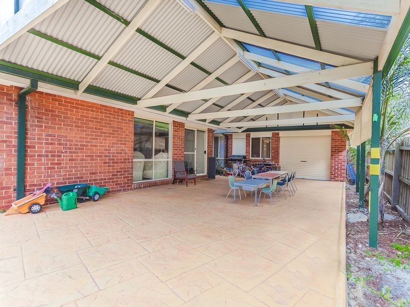 60 Wolviston Avenue, Hillside VIC 3037