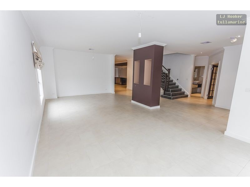 36 Arkley Drive, Greenvale VIC 3059