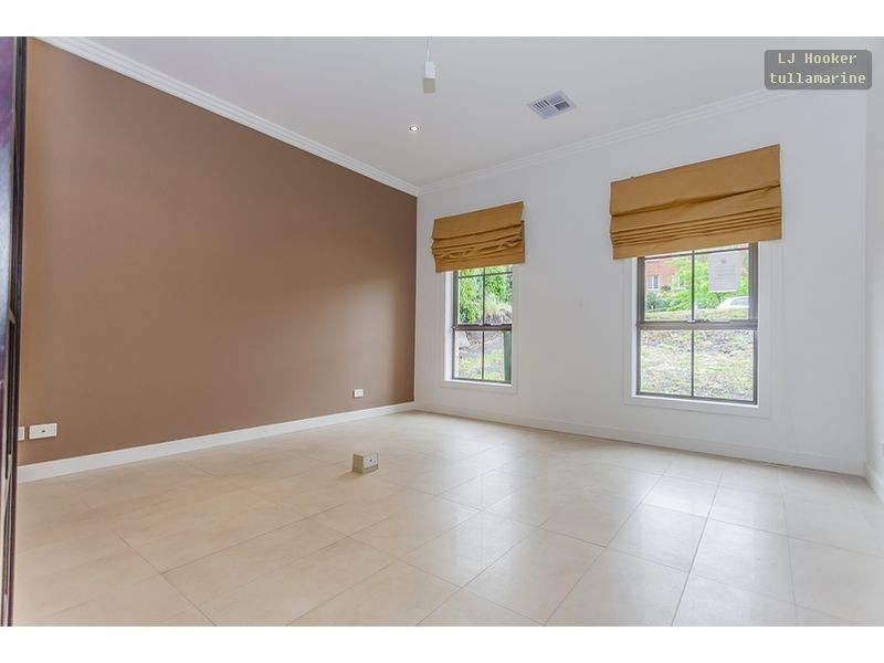 36 Arkley Drive, Greenvale VIC 3059