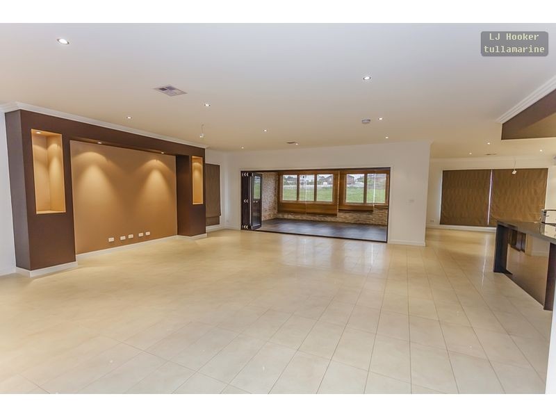 36 Arkley Drive, Greenvale VIC 3059