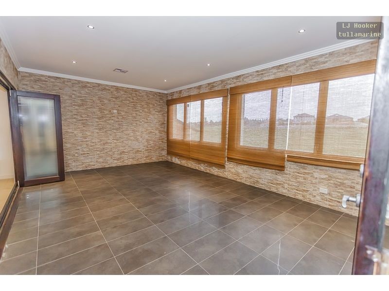 36 Arkley Drive, Greenvale VIC 3059