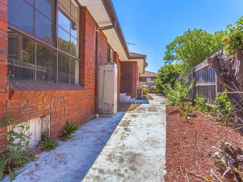 2/45 Banksia Grove, Tullamarine VIC 3043