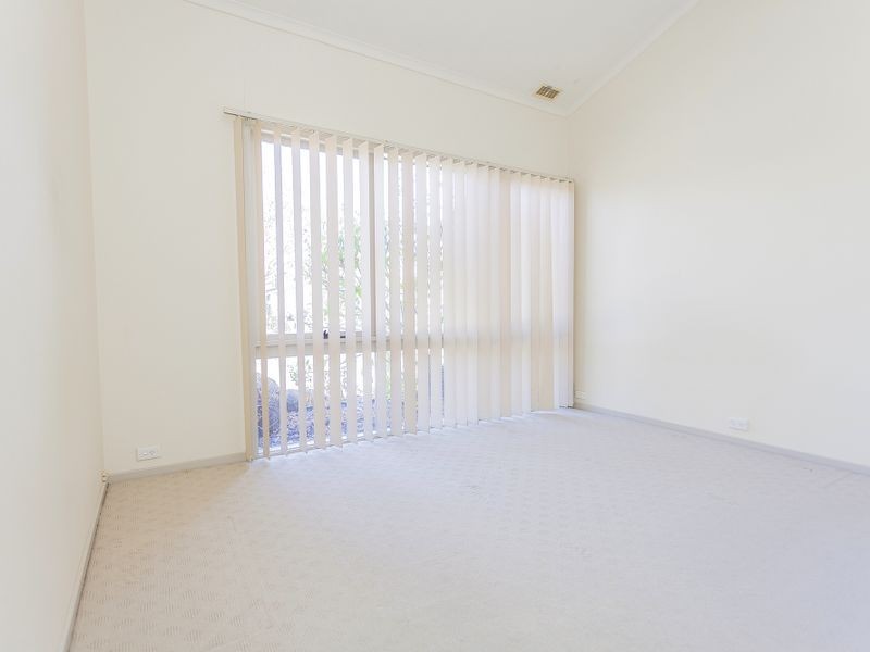26/1 Millar Road, Tullamarine VIC 3043