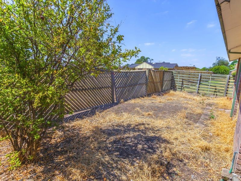 26/1 Millar Road, Tullamarine VIC 3043