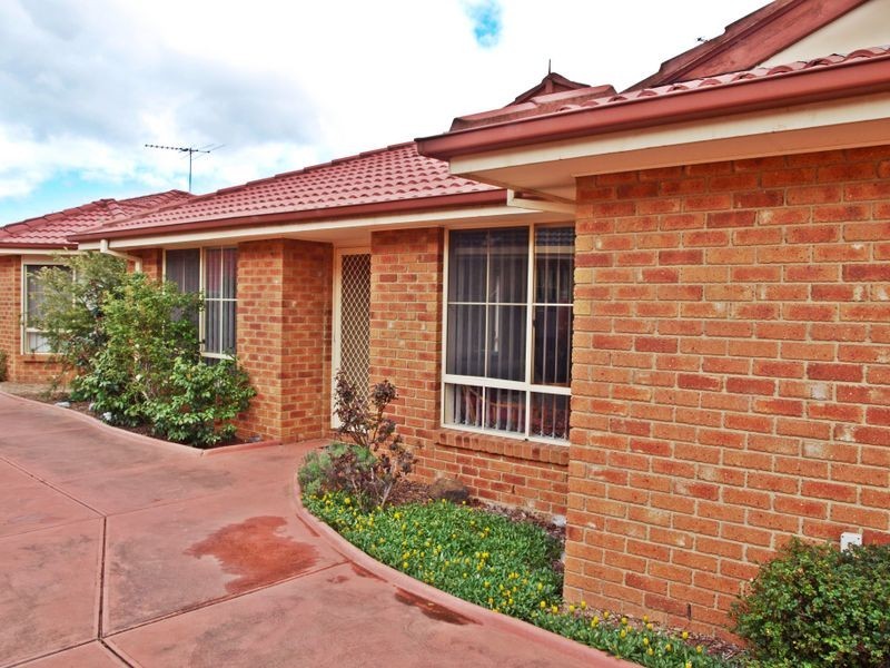 2/28 Marriot Road, Keilor Downs VIC 3038