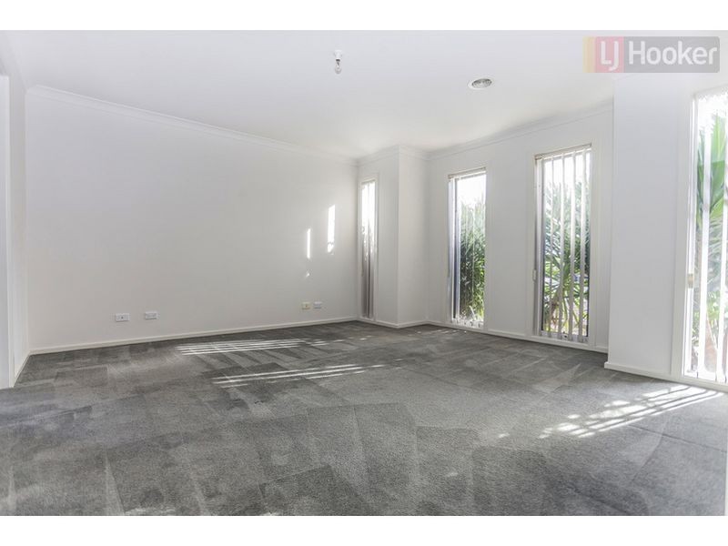 5 Candlebark Drive, Greenvale VIC 3059