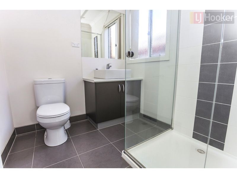 5 Candlebark Drive, Greenvale VIC 3059