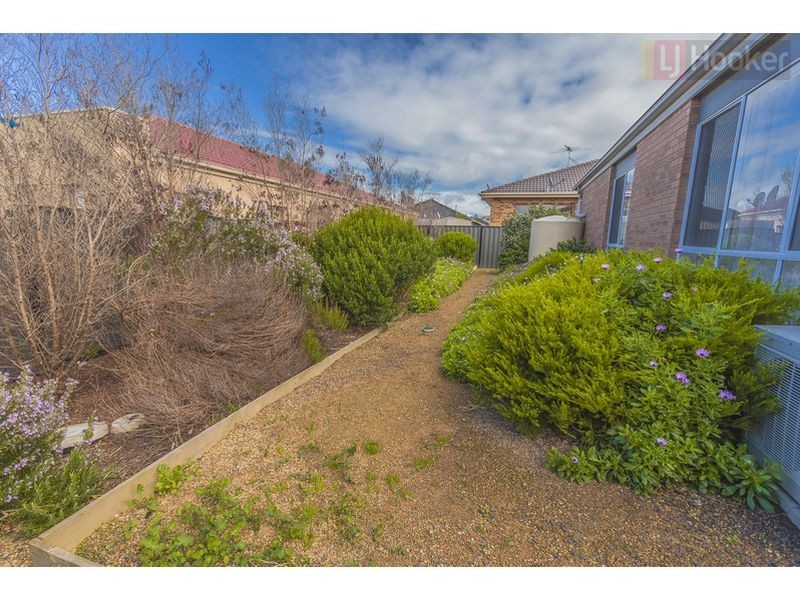 5 Candlebark Drive, Greenvale VIC 3059