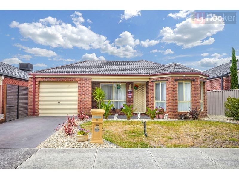15 Bathurst Close, Craigieburn VIC 3064