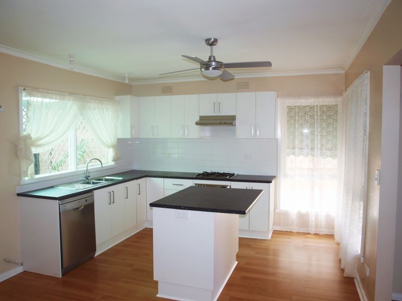 13 Eumarella Street, Tullamarine VIC 3043