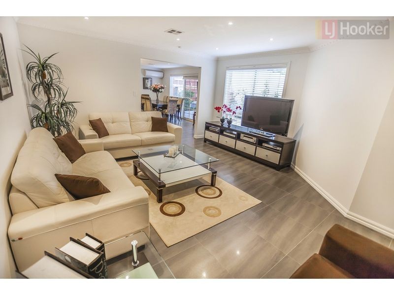 1/157 Cooper Street, Essendon VIC 3040