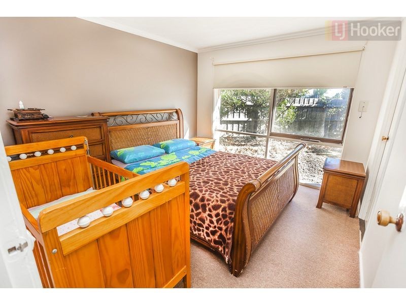 9 Amstel Court, Meadow Heights VIC 3048