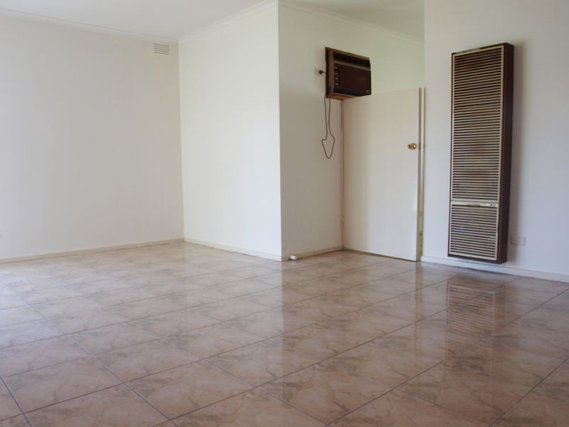 53 Catherine Avenue, Tullamarine VIC 3043