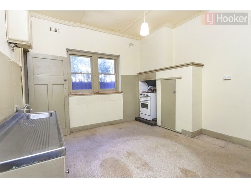 55 Rankins Road, Kensington VIC 3031