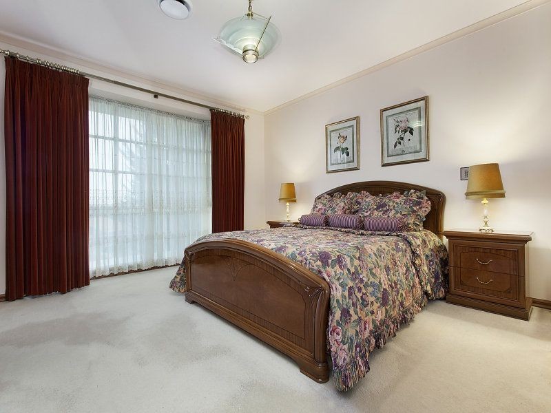 11 Petrik Drive, Keilor VIC 3036