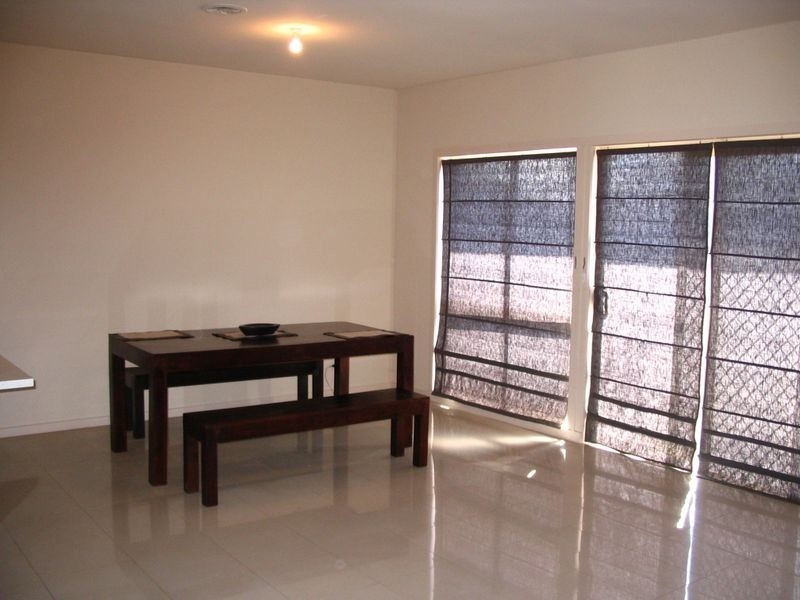 4 Rosewood Lane, Deer Park VIC 3023