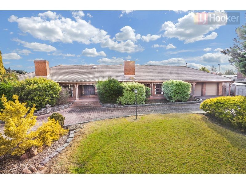 3 McNab Way, Greenvale VIC 3059