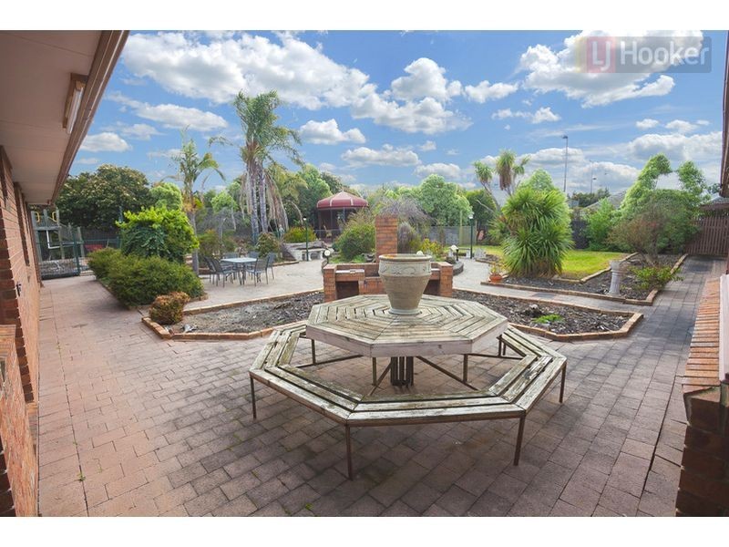 3 McNab Way, Greenvale VIC 3059