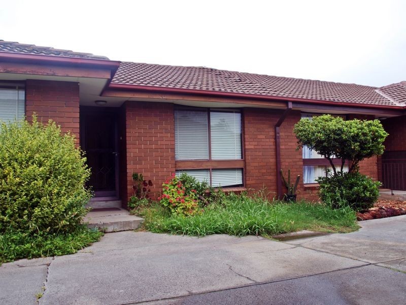 2/25 Broadmeadows Road, Tullamarine VIC 3043