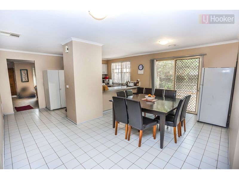 7 Cynthia Court, Hillside VIC 3037