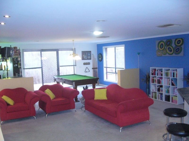 14 Marne Drive, Roxburgh Park VIC 3064