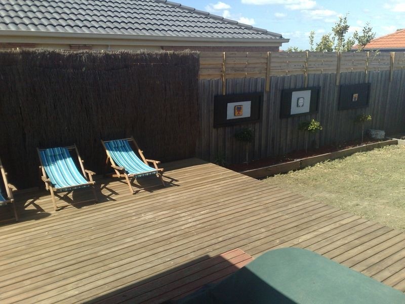 14 Marne Drive, Roxburgh Park VIC 3064