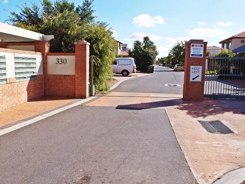 21/330 Sydenham Road, Sydenham VIC 3037