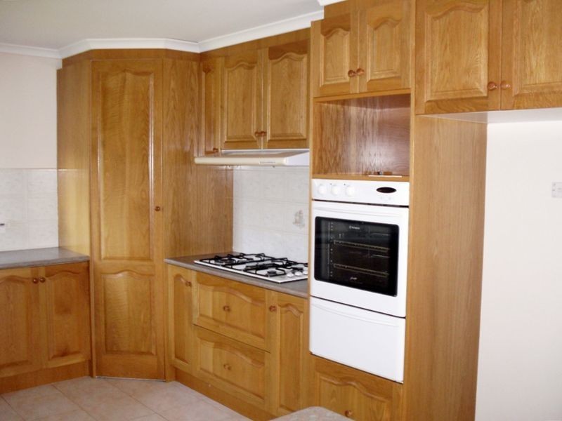 15 Tormorvey Avenue, Hillside VIC 3037