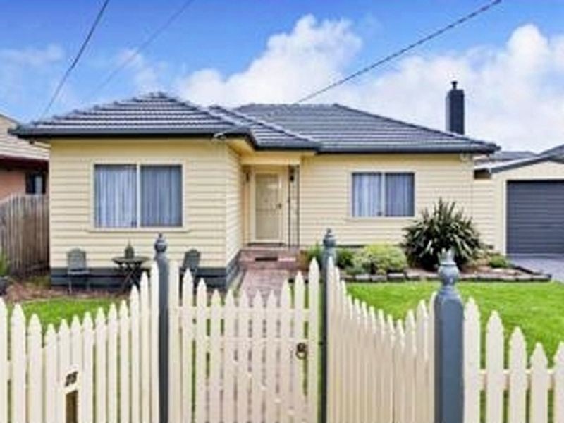 25 Volga Street, Hadfield VIC 3046