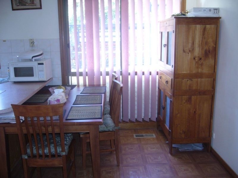 1/17 Nicholson Crescent, Meadow Heights VIC 3048