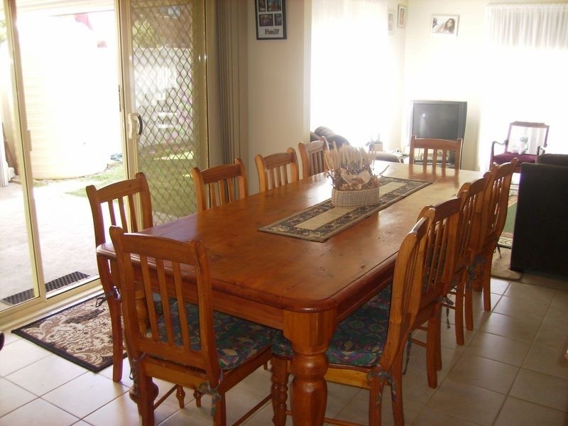 16 Milburn Circuit, Caroline Springs VIC 3023