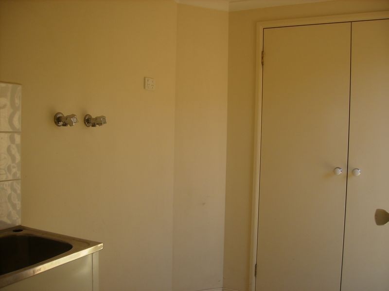 15 Milburn Circuit, Caroline Springs VIC 3023