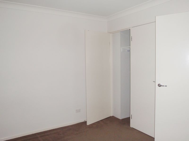 5 Wentworth Drive, Taylors Lakes VIC 3038