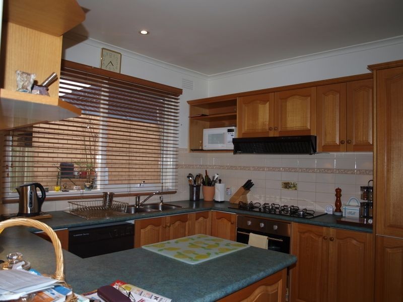 28 Augustine Terrace, Glenroy VIC 3046