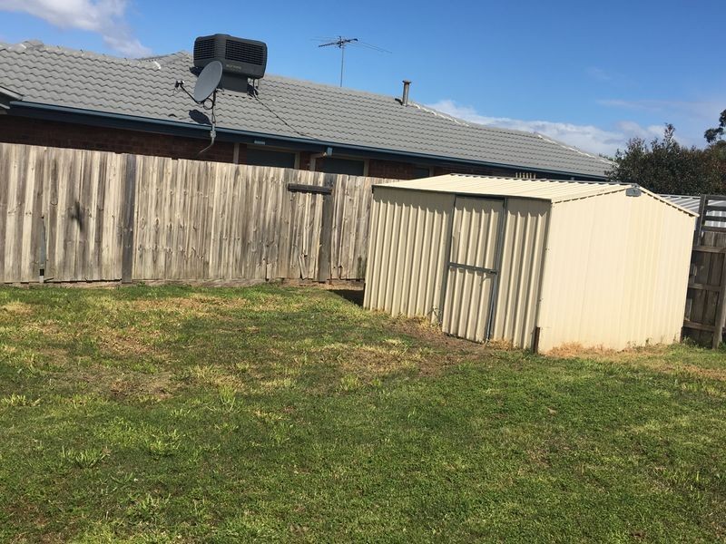 12 Sorbonne Drive, Sunbury VIC 3429