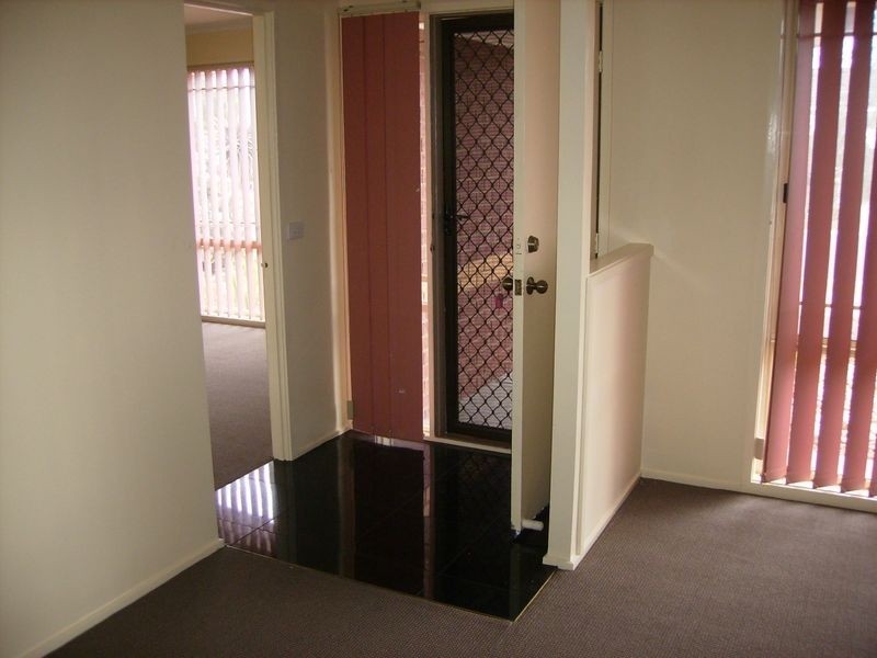 28 O’Donnell Street, Caroline Springs VIC 3023